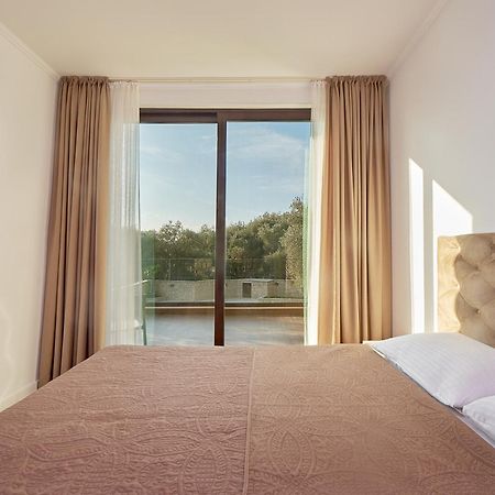 Adria Lux Apartmens 2 Свети-Стефан Экстерьер фото
