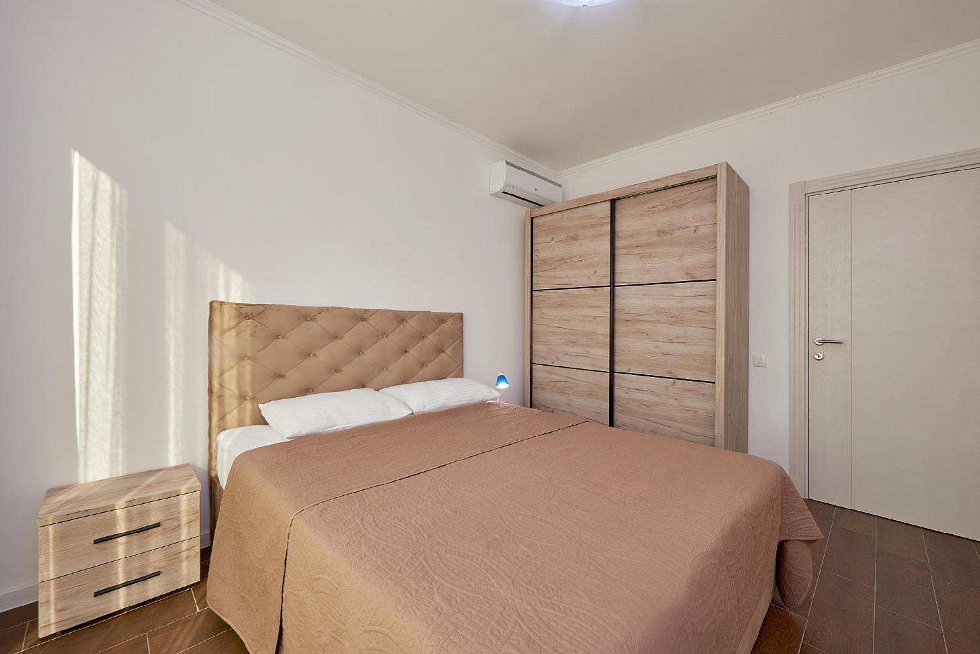 Adria Lux Apartmens 2 Свети-Стефан Экстерьер фото