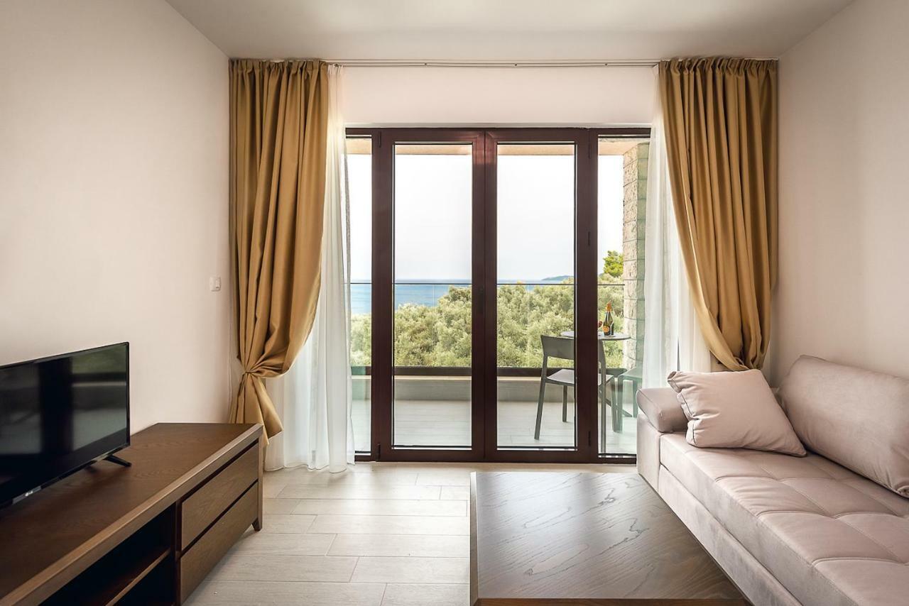 Adria Lux Apartmens 2 Свети-Стефан Экстерьер фото